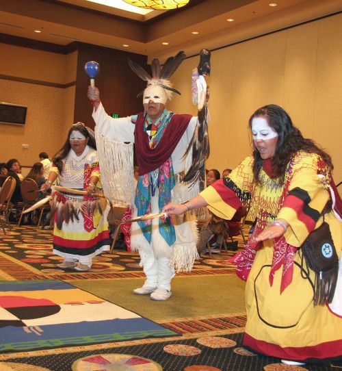 uqualla-Native-American-Womens-Conf